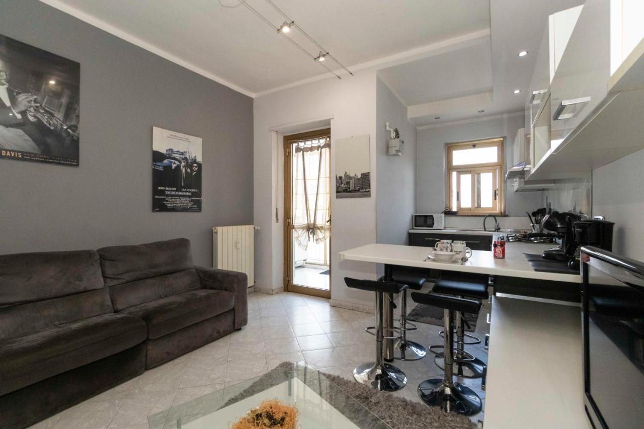 Mm Bengasi Modern Apartment Turin Bagian luar foto