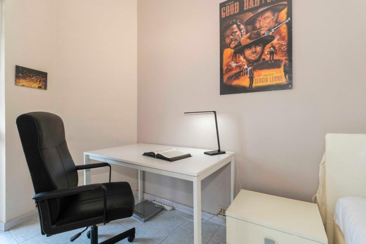 Mm Bengasi Modern Apartment Turin Bagian luar foto