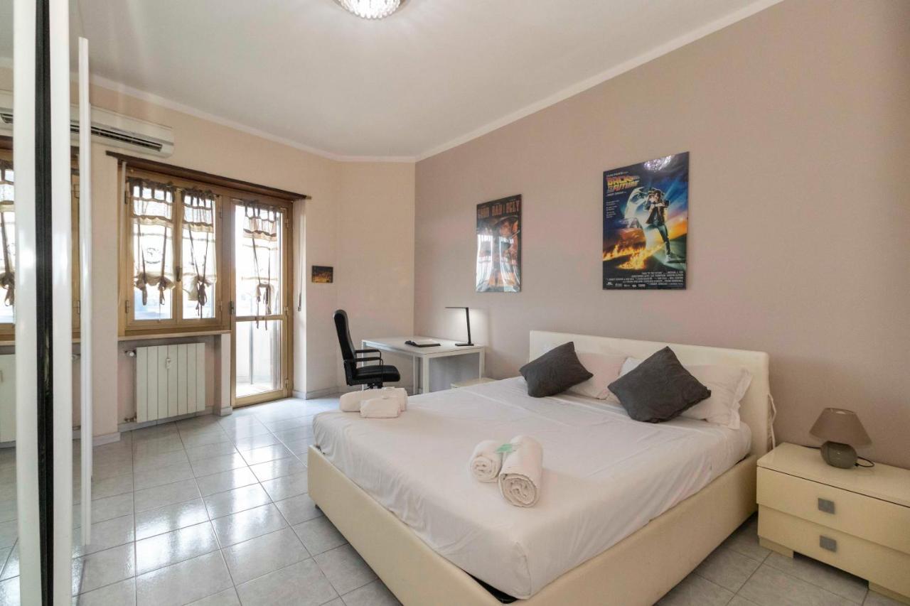 Mm Bengasi Modern Apartment Turin Bagian luar foto