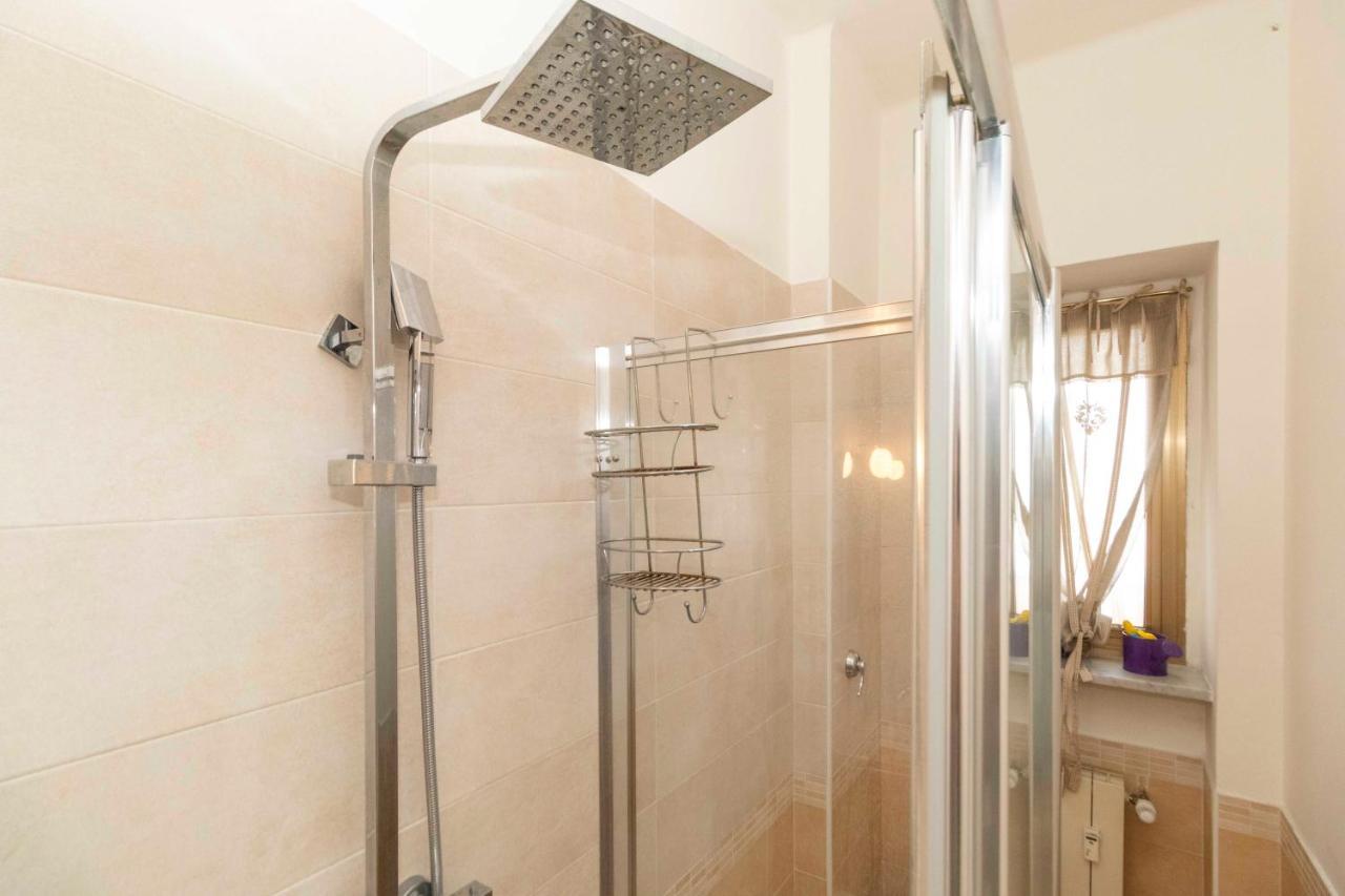 Mm Bengasi Modern Apartment Turin Bagian luar foto